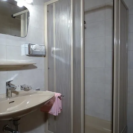 Geierwallihof Klotz Konrad Keg Szálloda