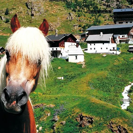 Geierwallihof Klotz Konrad Keg Szálloda