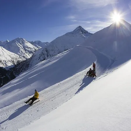Geierwallihof Klotz Konrad Keg 3*
