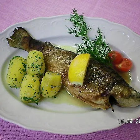 Geierwallihof Klotz Konrad Keg Szálloda 3*