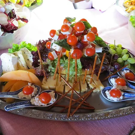 Geierwallihof Klotz Konrad Keg 3*