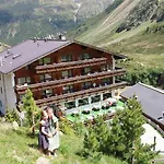 Geierwallihof Klotz Konrad Keg Vent